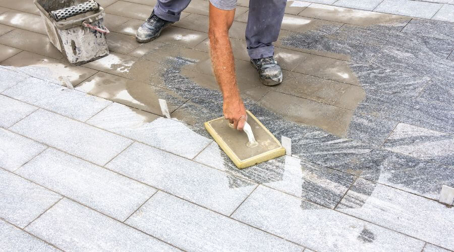 Professional gutter cleaning in Revere, MO